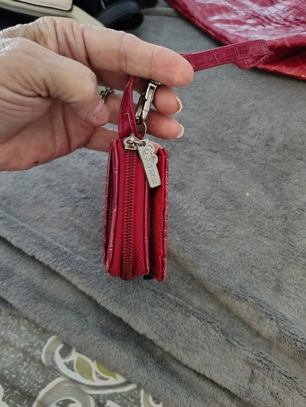 Disney stylish red